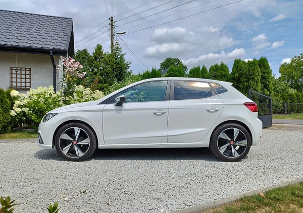 Seat Ibiza cena 49900 przebieg: 54000, rok produkcji 2017 z Sulejów małe 436